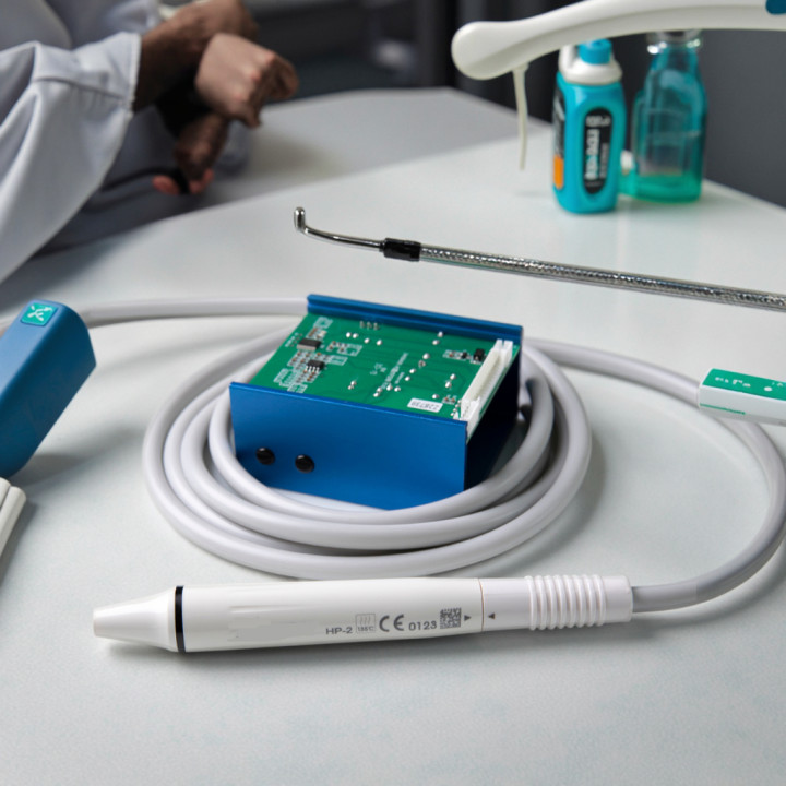 LTDM74 Autoclavable Detachable Dental Built-in Ultrasonic Scaler