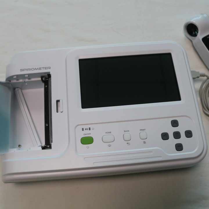 SP100 Portable Lung Function Testing Device Portable Digital Spirometer