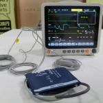 Portable Patient Monitor Golden Supplier 6 Parameters Vital Signs Monitoring Electric Power Source