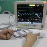 12.1 Inch High Resolution Color TFT Display Multi-Parameter Patient Monitor for ICU Human Use